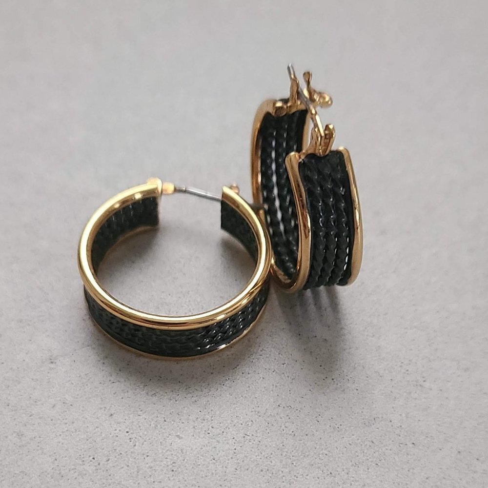 Black & Gold Fashion Hoop Earrings - Picture 4 of 8